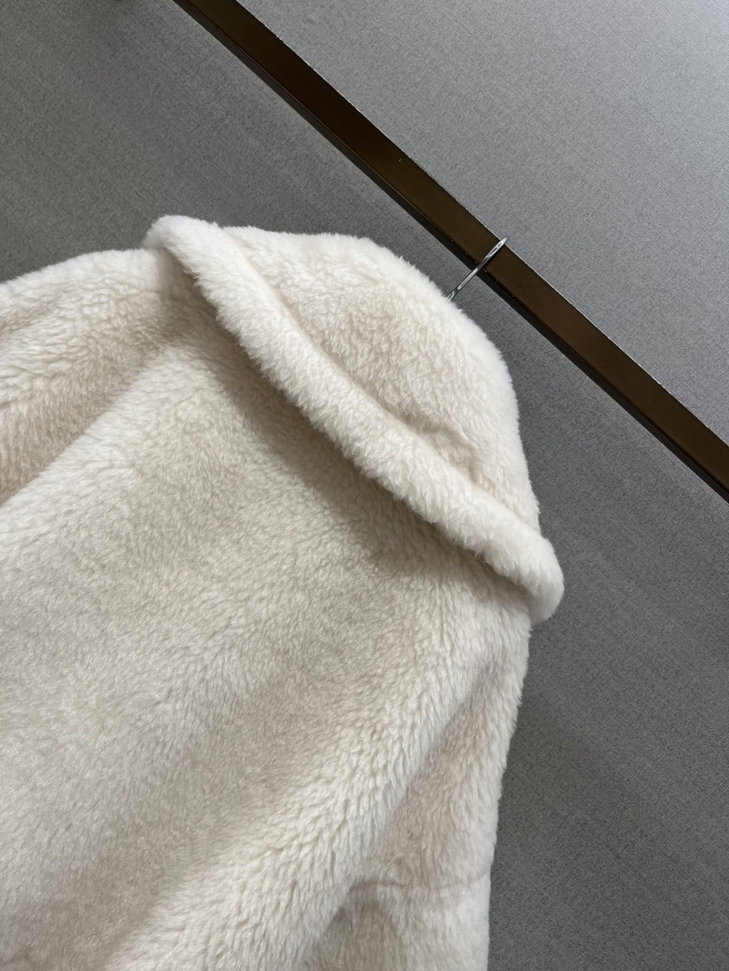 MAX MARA